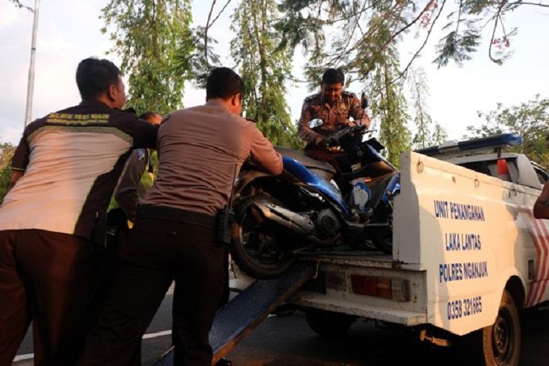 Berangkat Sepakbola, Pemuda Tewas di Jalan