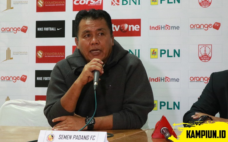 Sikap Berani Pelatih Semen Padang Jika Jeblok di Liga 1 2019