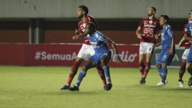 Photo of Seimbang, Persib Bandung Ditahan 10 Pemain Bali United