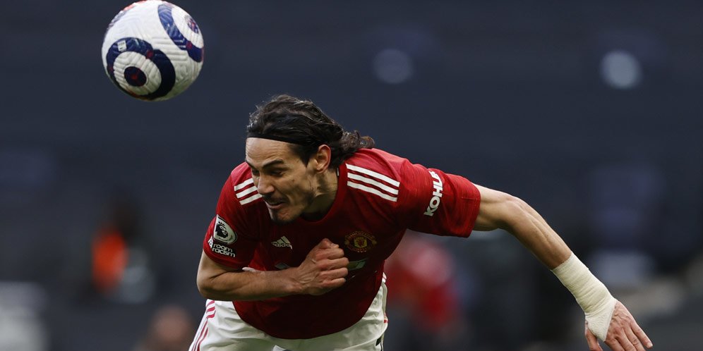 4 Striker Top Bundesliga yang 'Pas' Gantikan Edinson Cavani di Manchester United 1